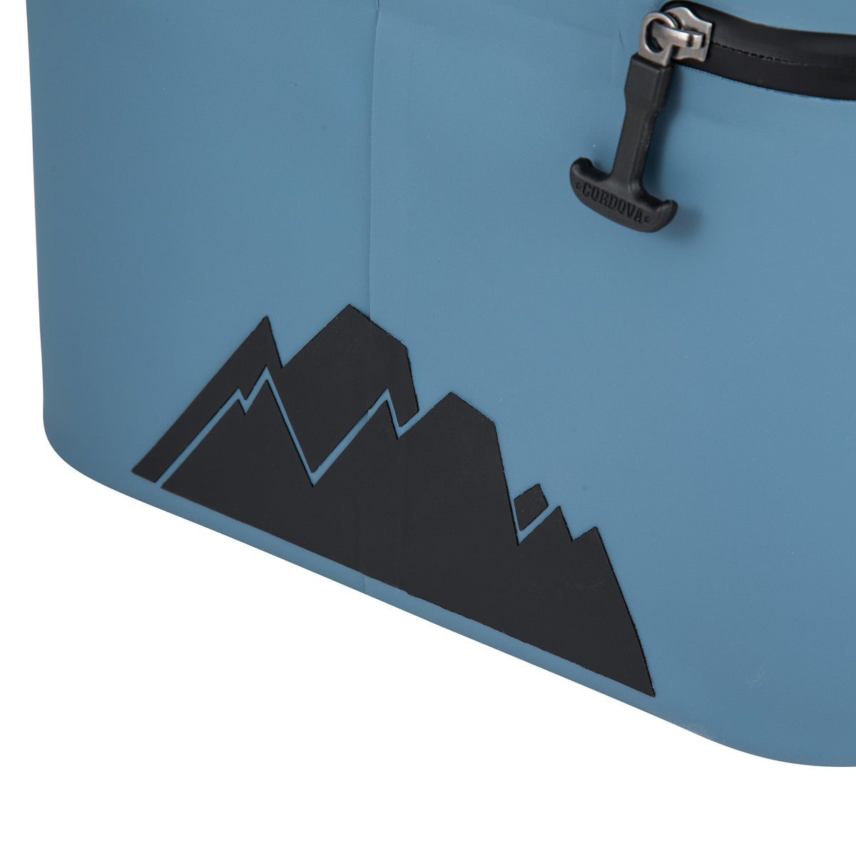 BACKCOUNTRY CLASS™ SIXPACK COOLER