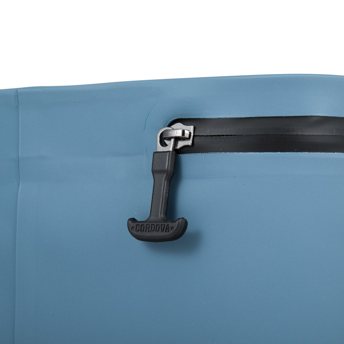 BACKCOUNTRY CLASS™ SIXPACK COOLER