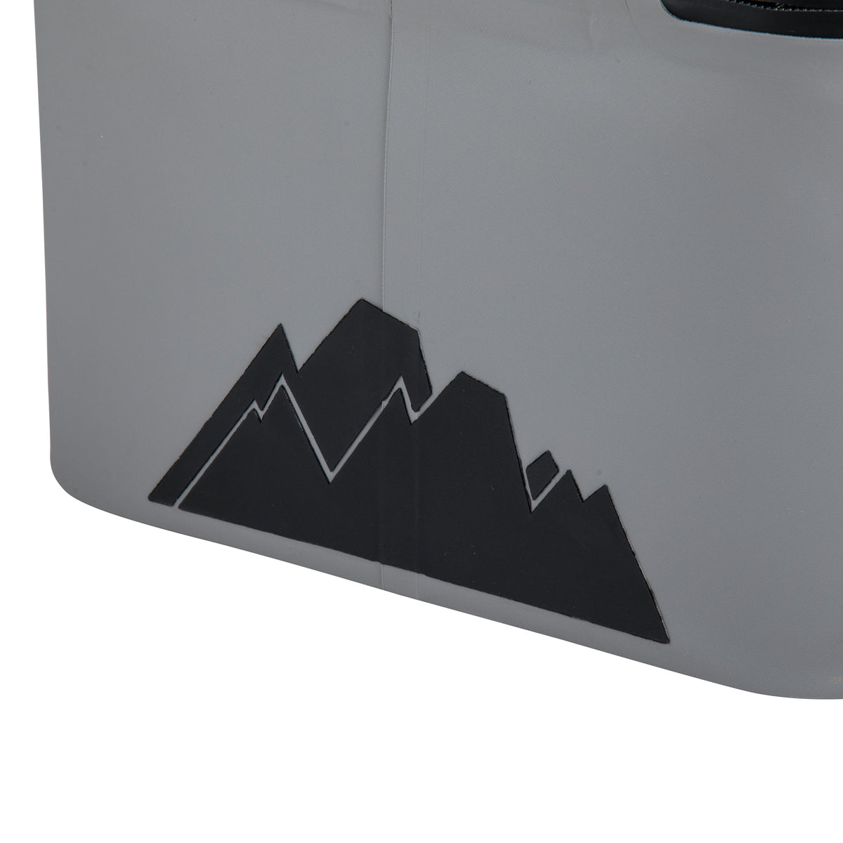 BACKCOUNTRY CLASS™ SIXPACK COOLER
