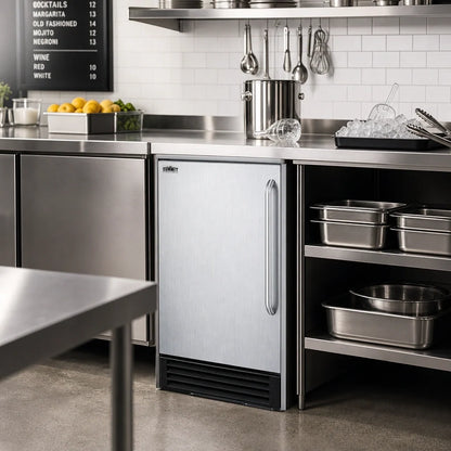 Summit Commercial Summit Appliance BIM44GADA Commercial ADA-Height Full-Size/Dice Ice Maker, 50 lb/24 hr, 25 lb Bin, Air-Cooled